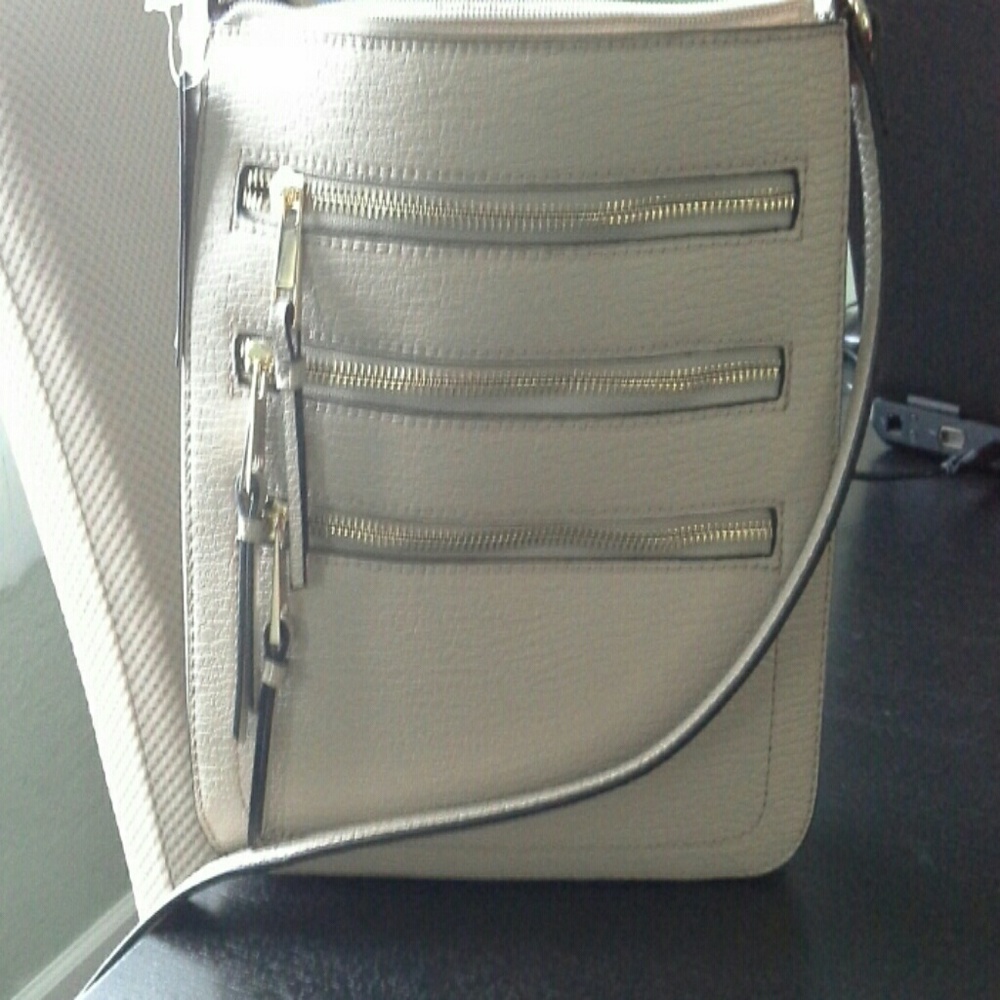 Purse - Picture 3 of 4